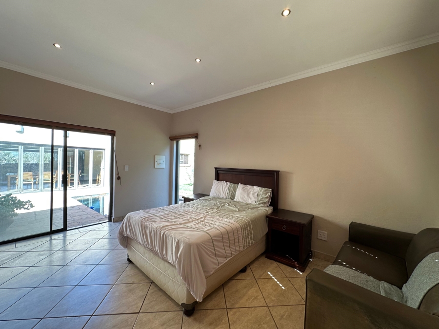 5 Bedroom Property for Sale in Xanadu Eco Park North West